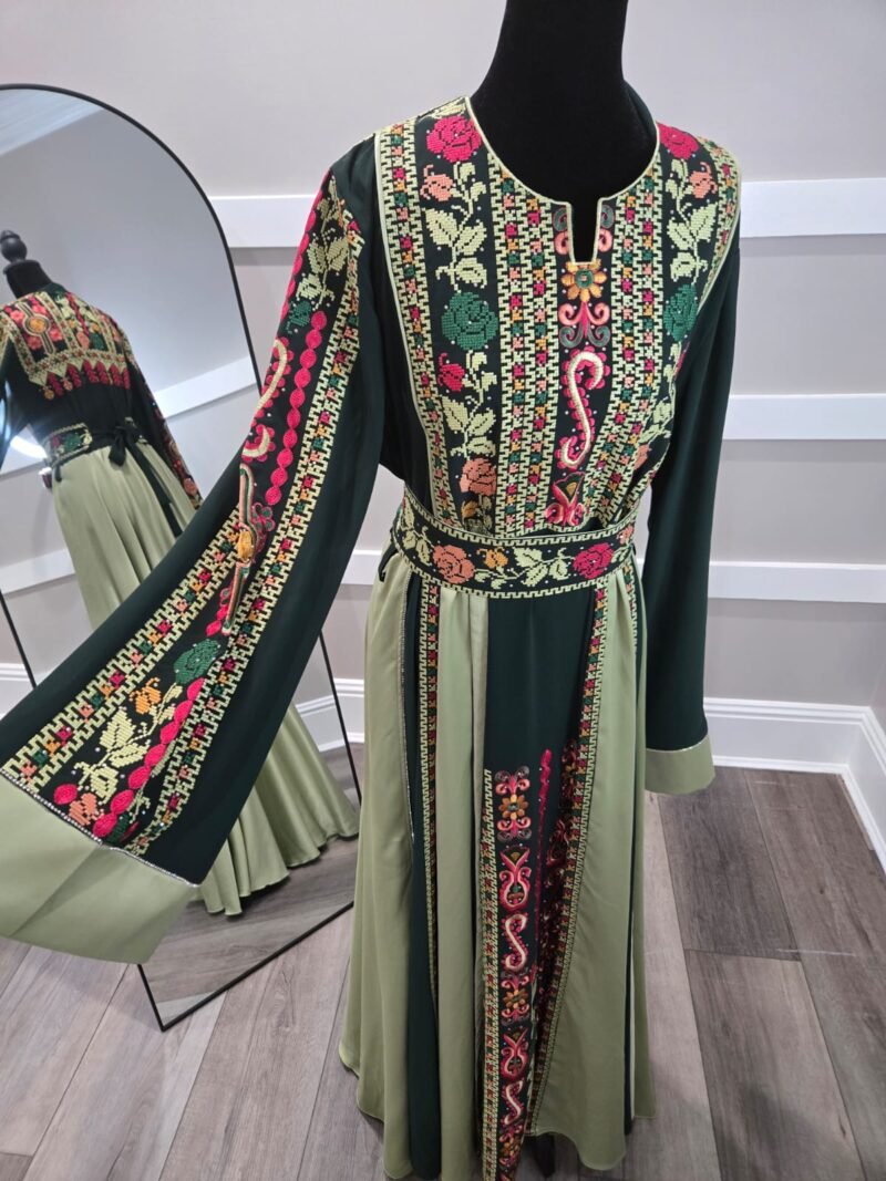 Embroidery abaya Last piece