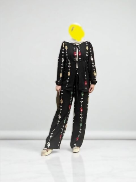Medium large xl  Embroided summer suit