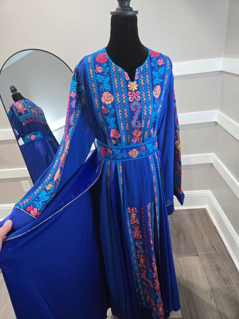 Embroidery abaya Size 4 and 5